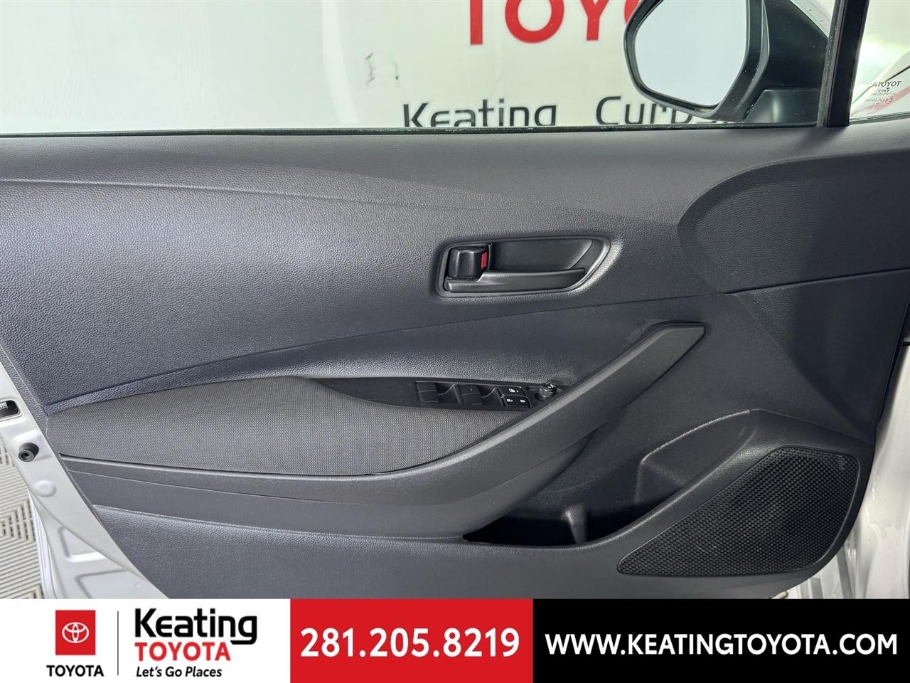 Toyota Corolla LE 2025