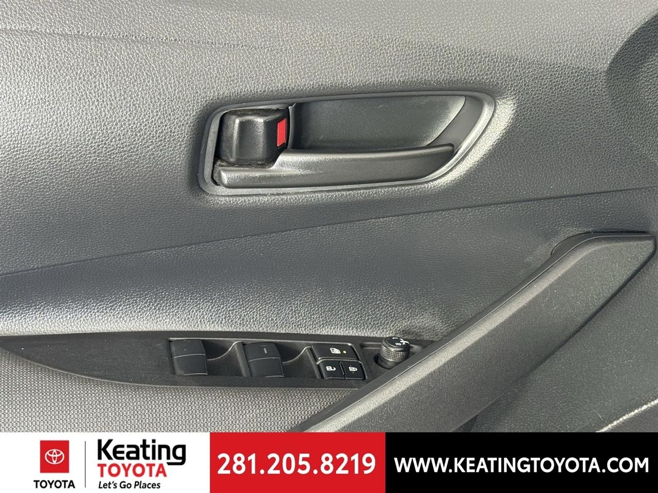 Toyota Corolla LE 2025