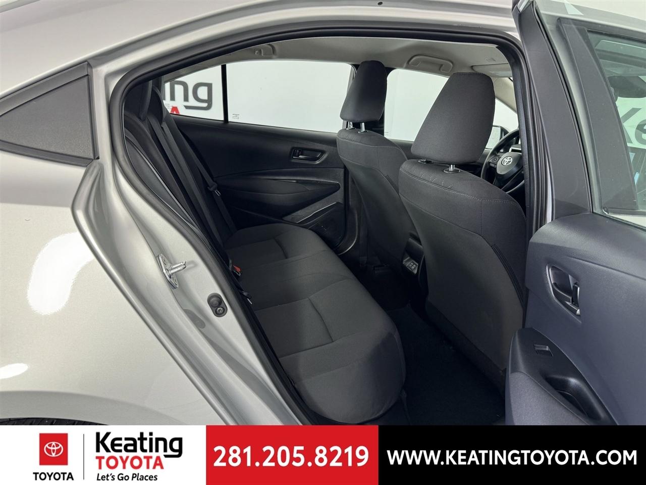 Toyota Corolla LE 2025