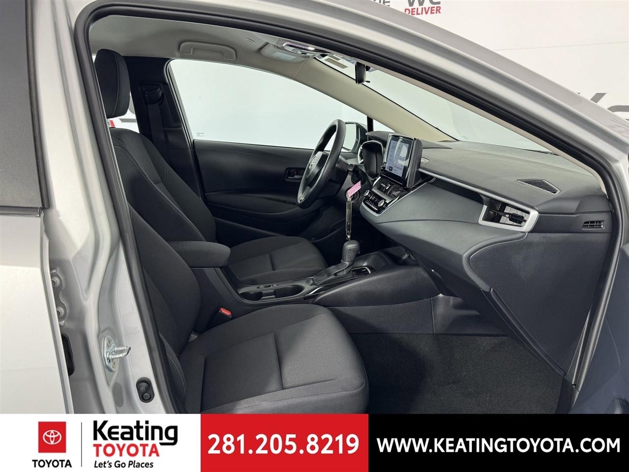 Toyota Corolla LE 2025