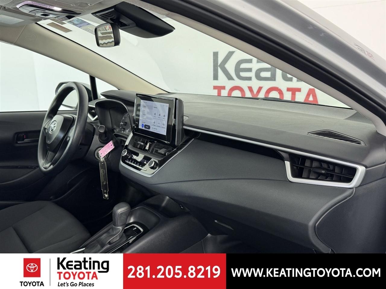 Toyota Corolla LE 2025