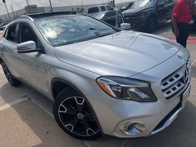 Mercedes-Benz GLA-Class GLA250 2019