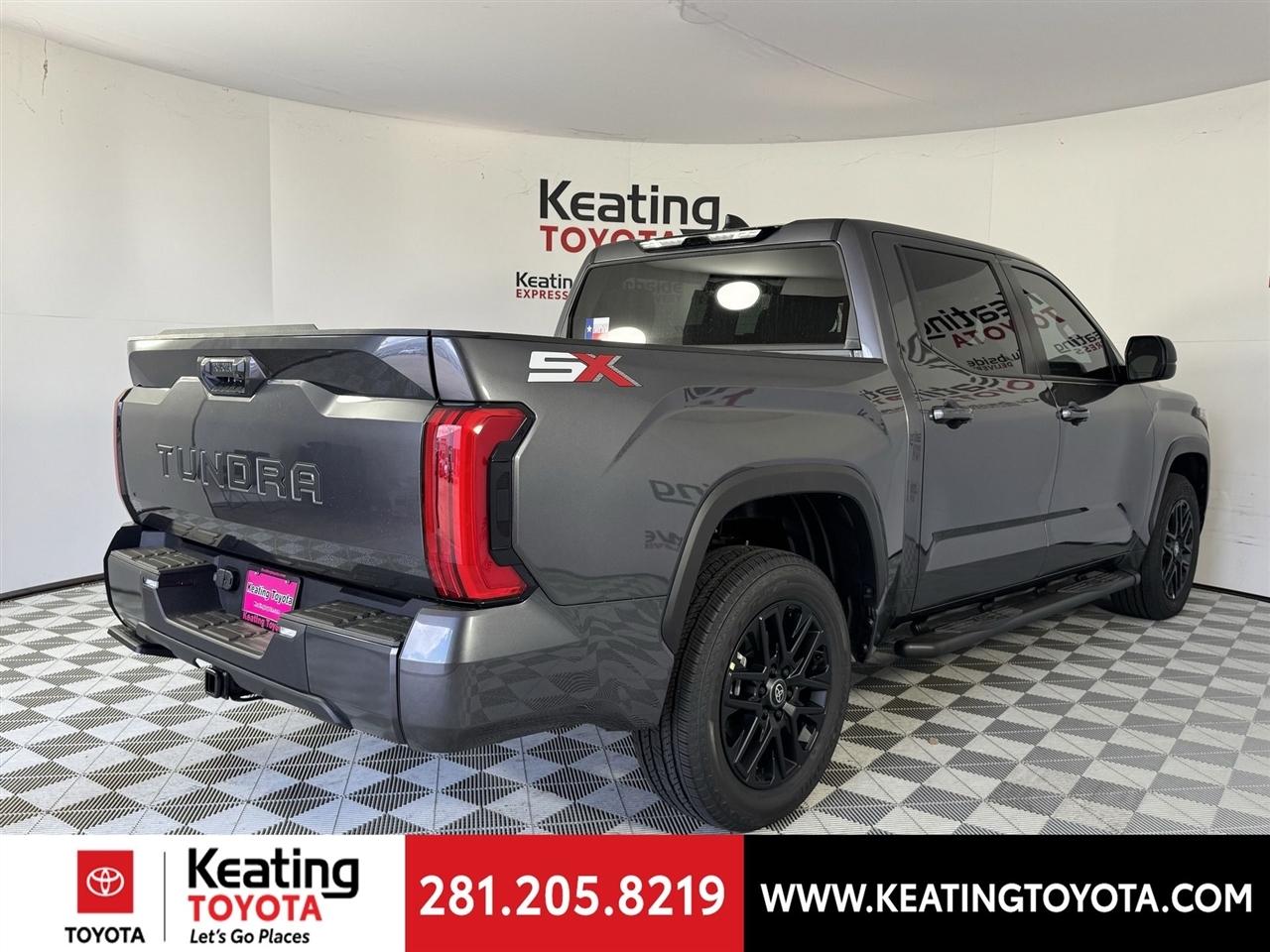 Toyota Tundra SR5 CrewMax 2WD 2026