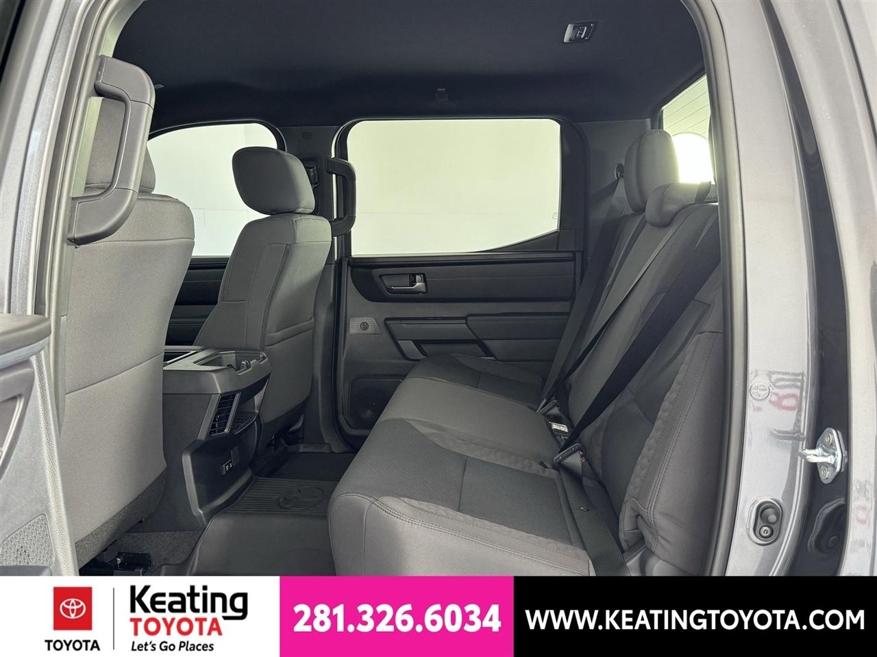 Toyota Tundra SR5 CrewMax 2WD 2026