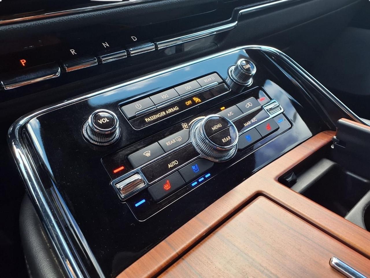 Lincoln Navigator Reserve 4WD 2022