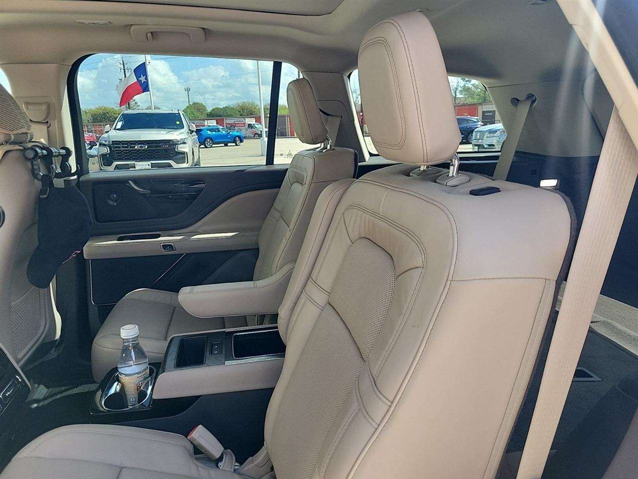 Lincoln Aviator  2022