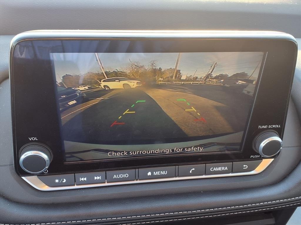 Nissan Rogue SV 2023