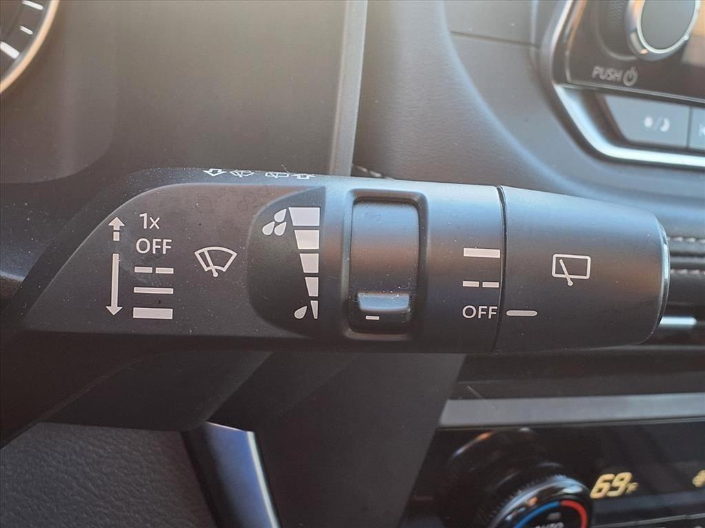 Nissan Rogue SV 2023