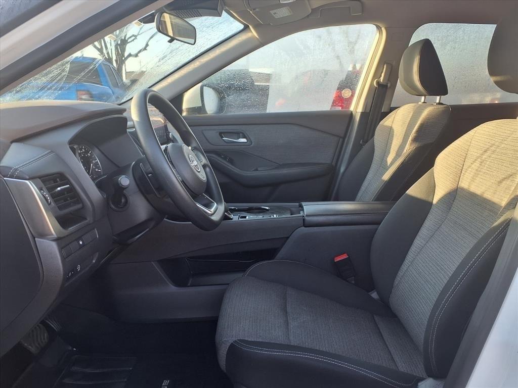 Nissan Rogue SV 2023