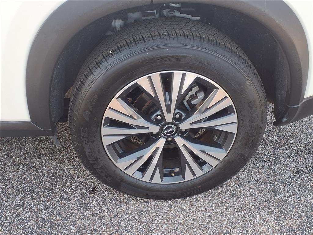 Nissan Rogue SV 2023