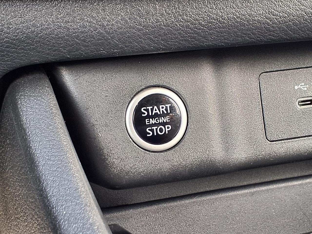 Nissan Rogue SV 2023