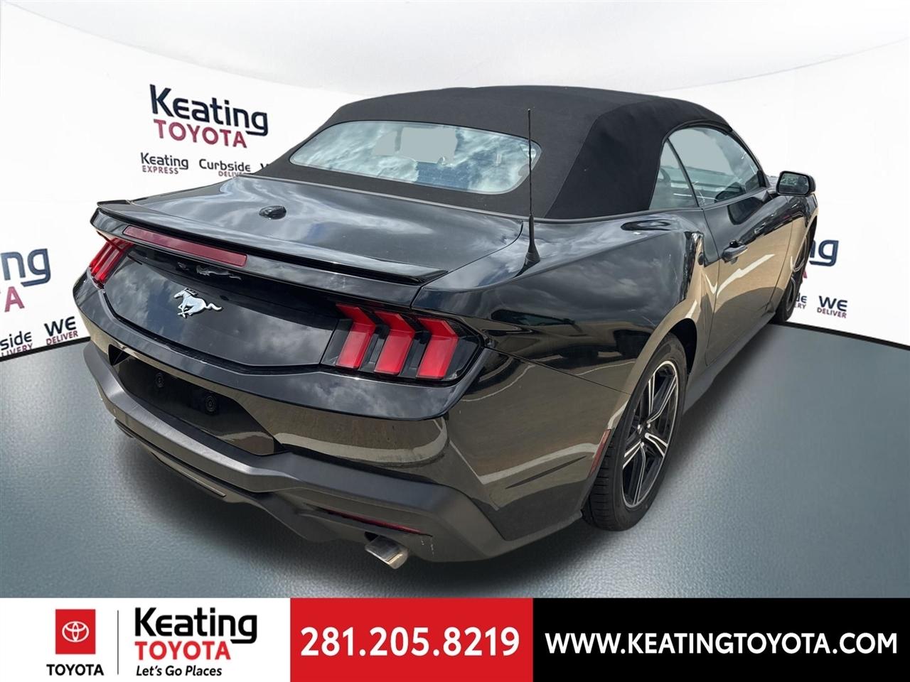 Ford Mustang EcoBoost Premium Convertible 2024