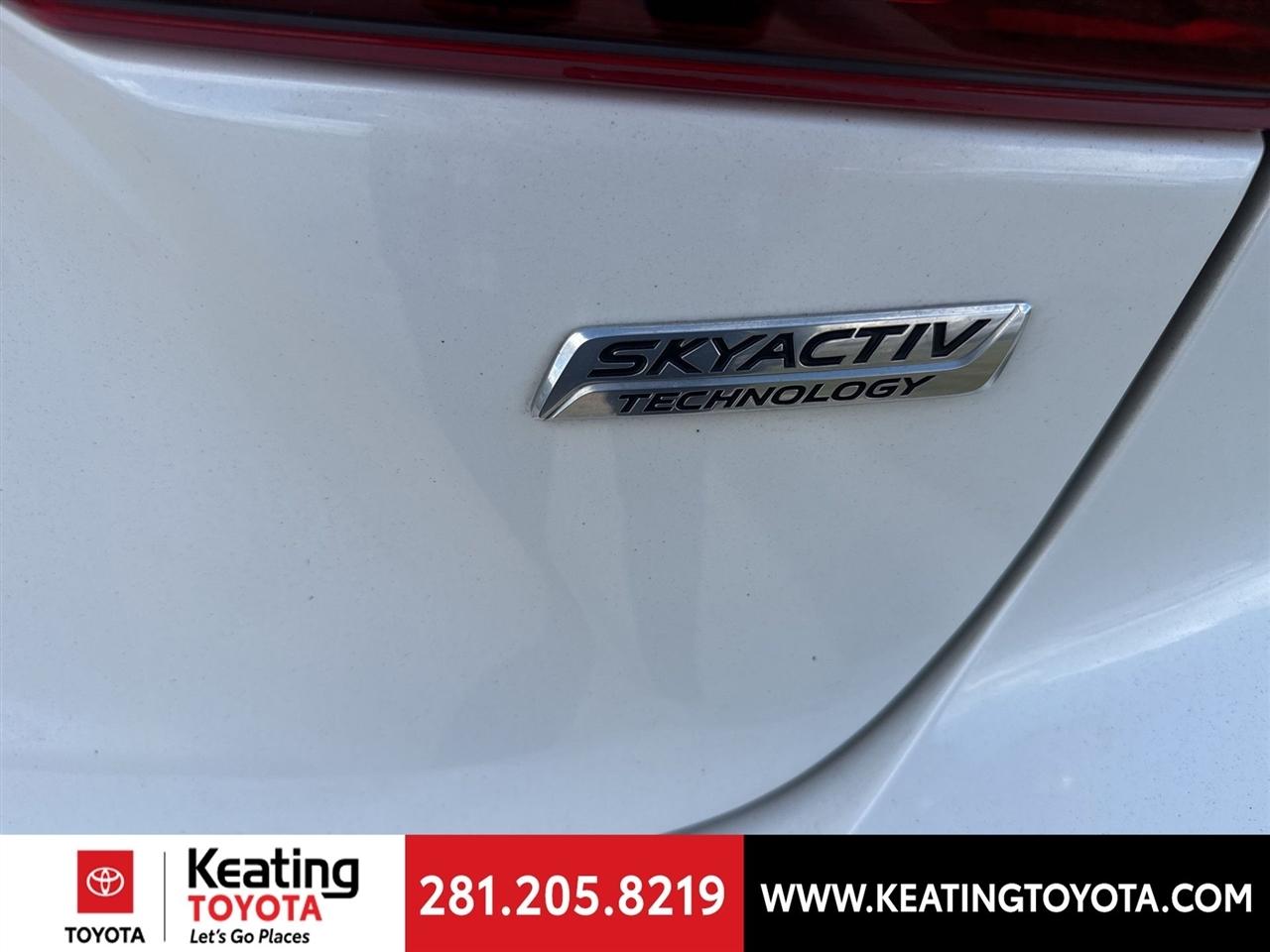 Mazda MAZDA3 s Touring AT 4-Door 2018