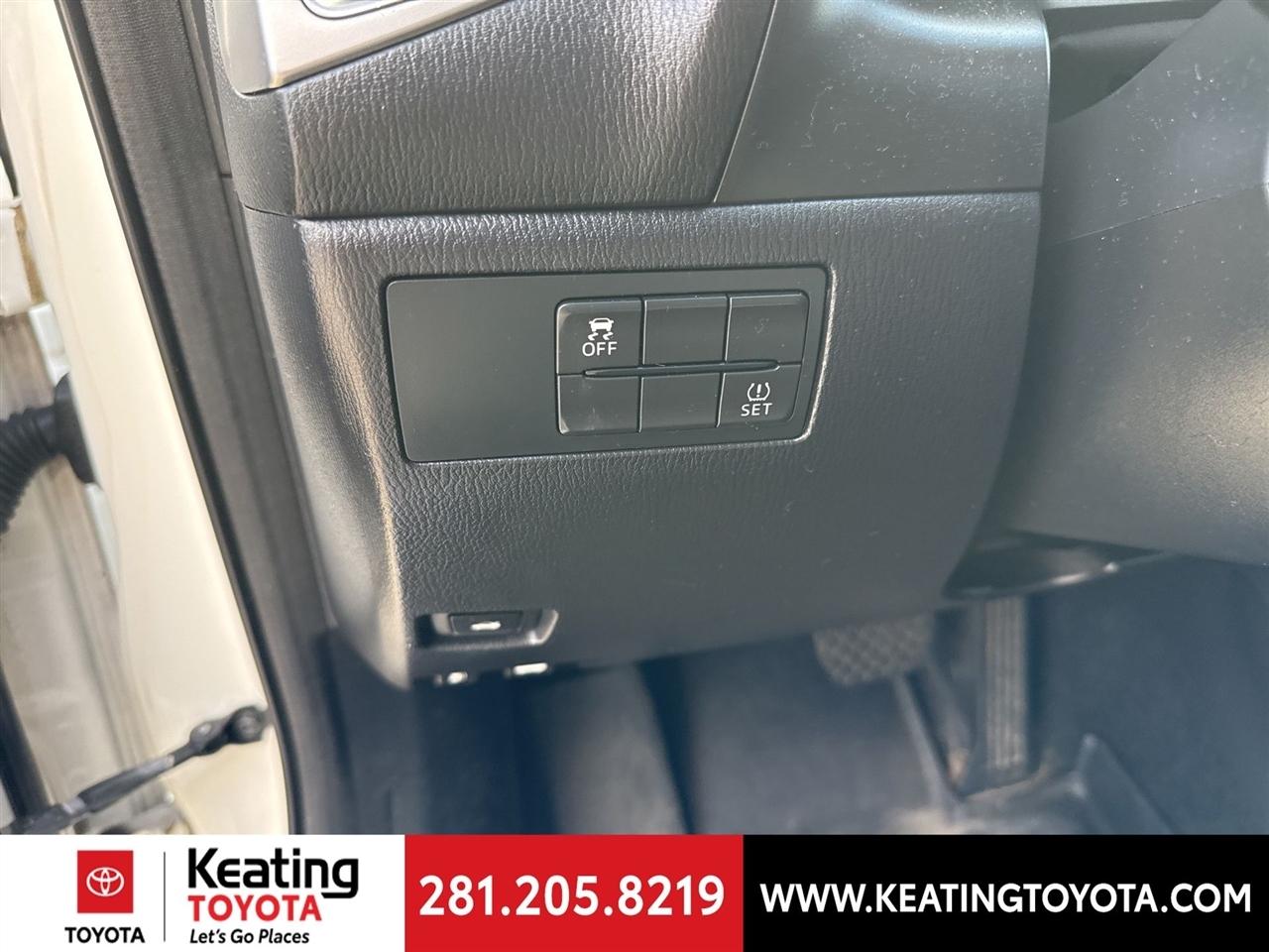 Mazda MAZDA3 s Touring AT 4-Door 2018