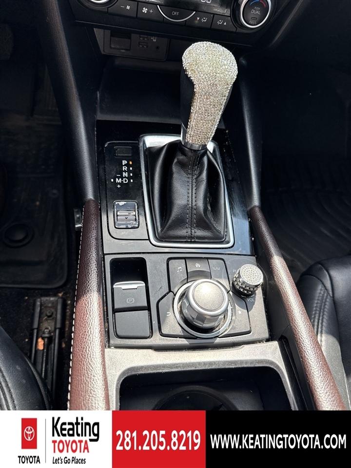 Mazda MAZDA3 s Touring AT 4-Door 2018