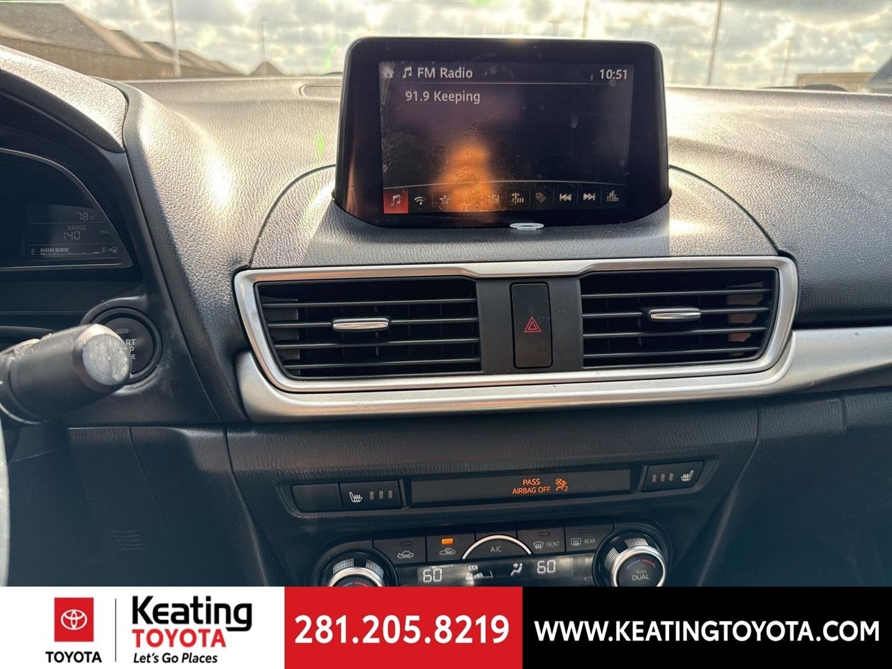 Mazda MAZDA3 s Touring AT 4-Door 2018