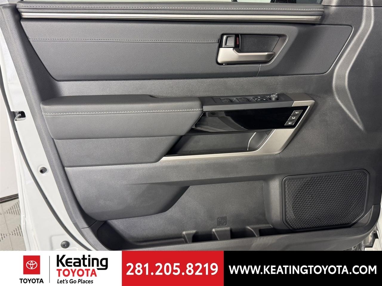 Toyota Tundra Limited CrewMax 4WD Hybrid 2026