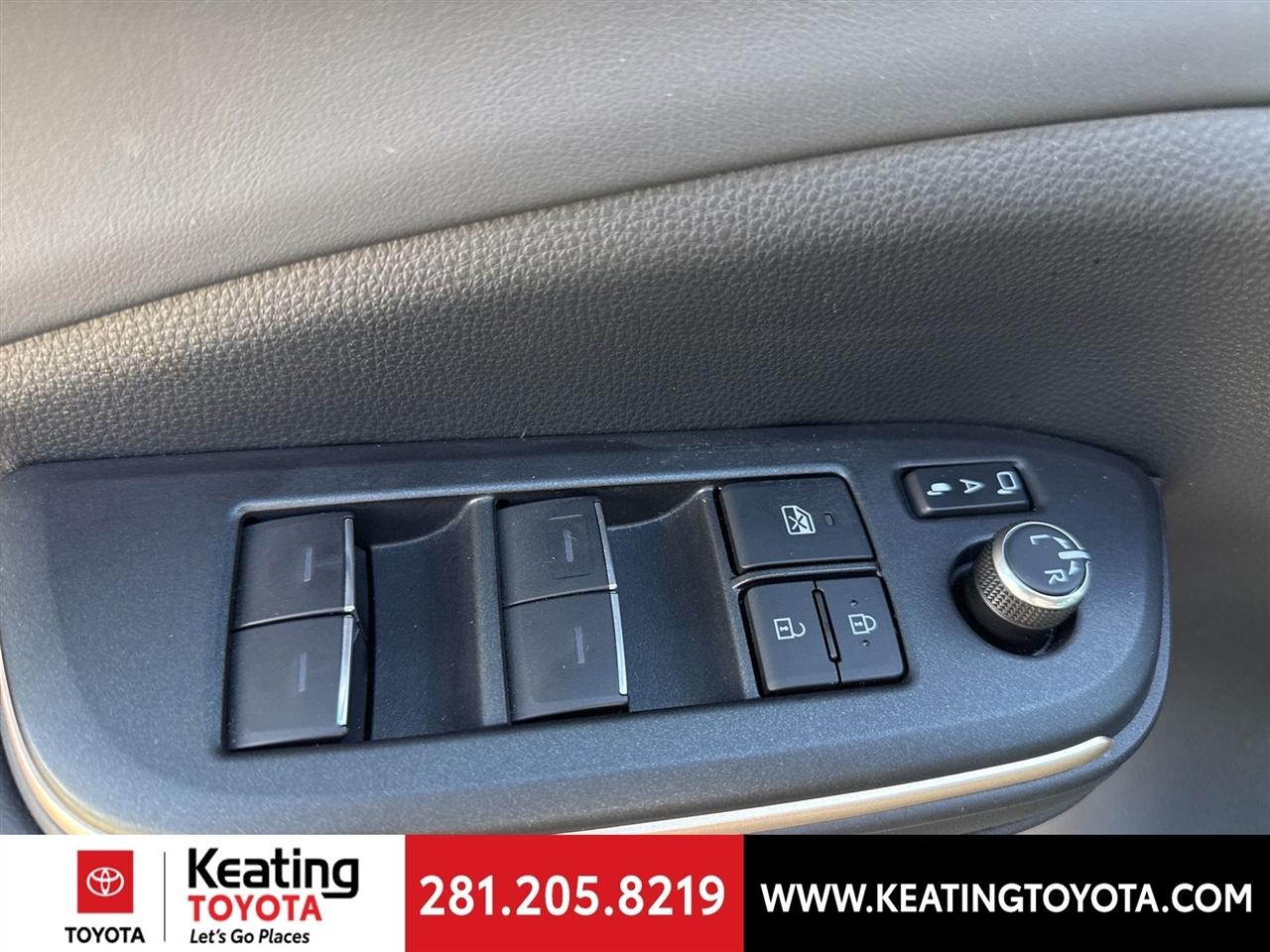 Toyota Crown Platinum 2023