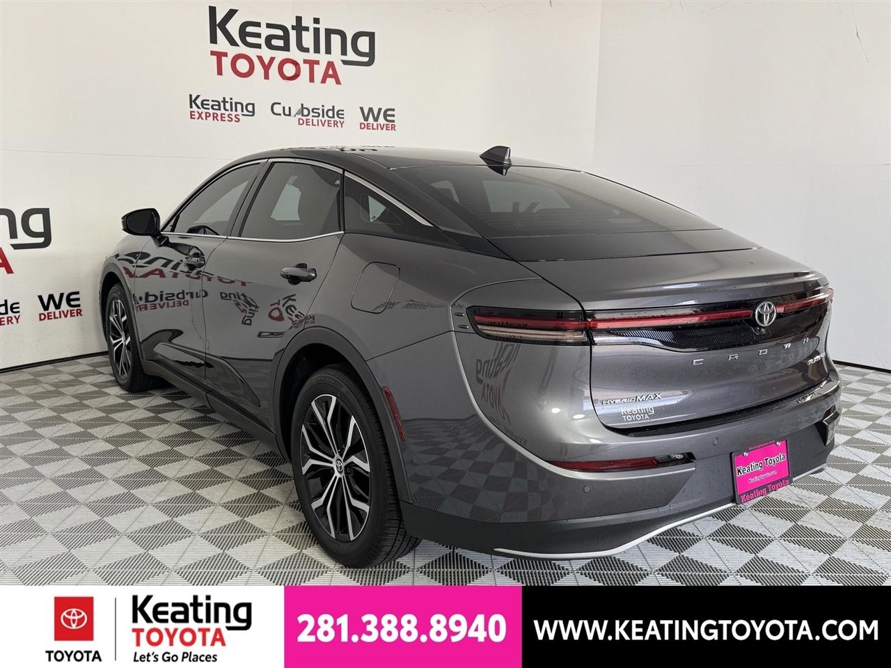 Toyota Crown Platinum 2023