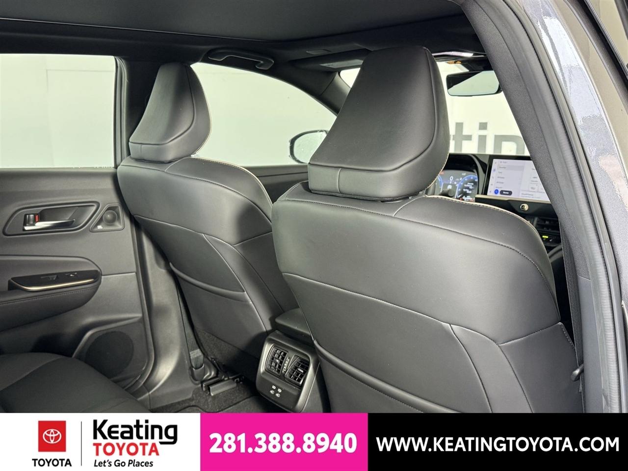 Toyota Crown Platinum 2023