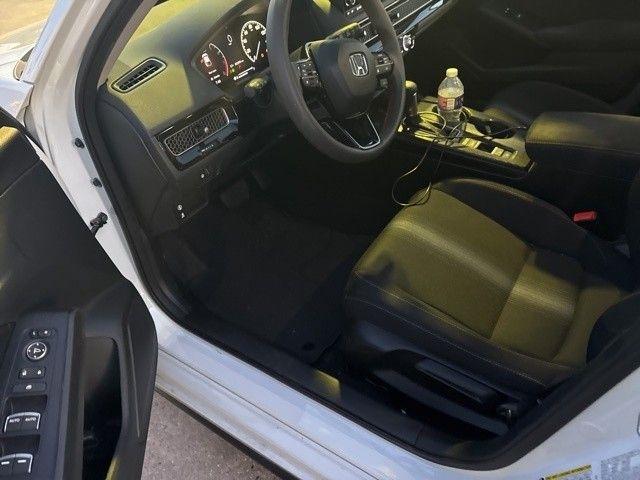 Honda Civic LX Hatchback 2023