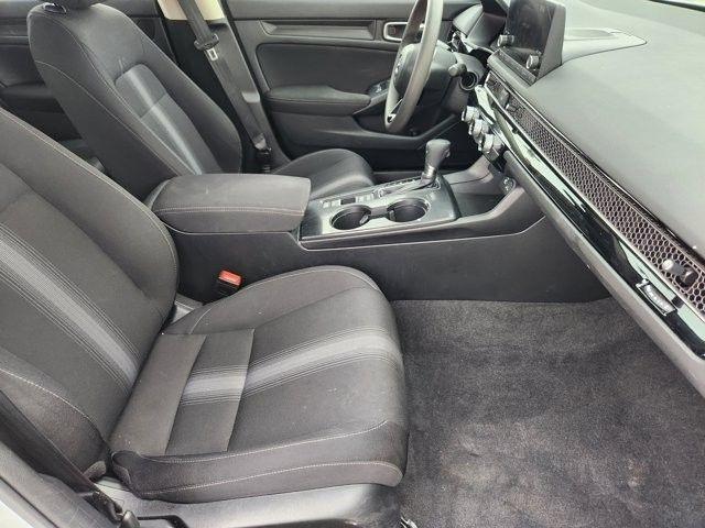 Honda Civic LX Hatchback 2023