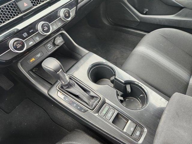 Honda Civic LX Hatchback 2023