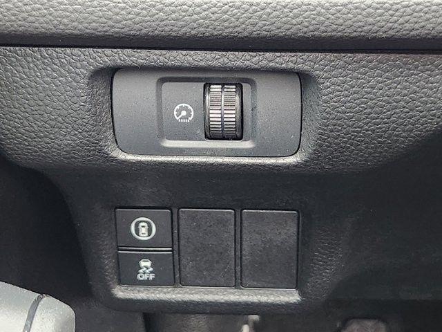 Honda Civic LX Hatchback 2023