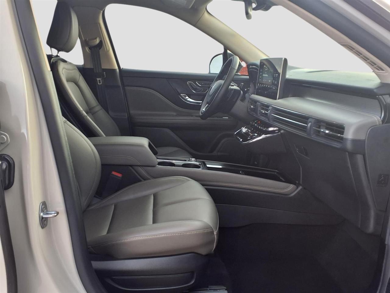 Lincoln Corsair Premiere 2024