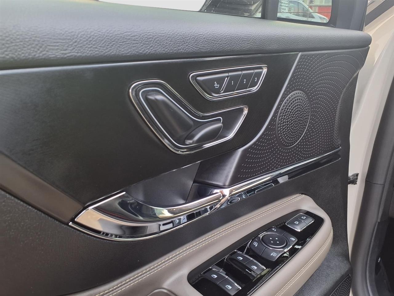 Lincoln Corsair Premiere 2024