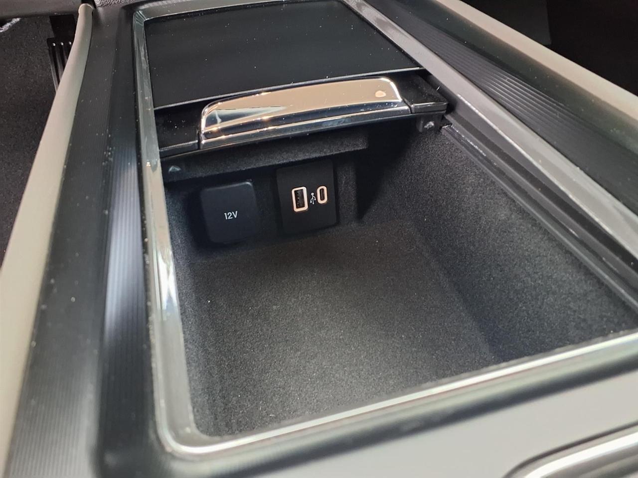 Lincoln Corsair Premiere 2024