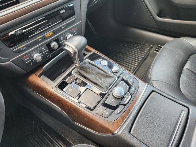 Audi A6 3.0T quattro Tiptronic 2013