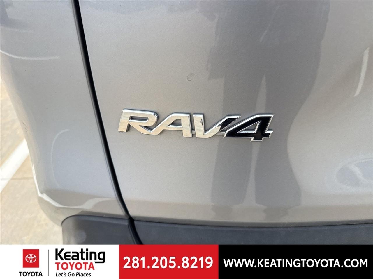 Toyota RAV4 XLE AWD 2023