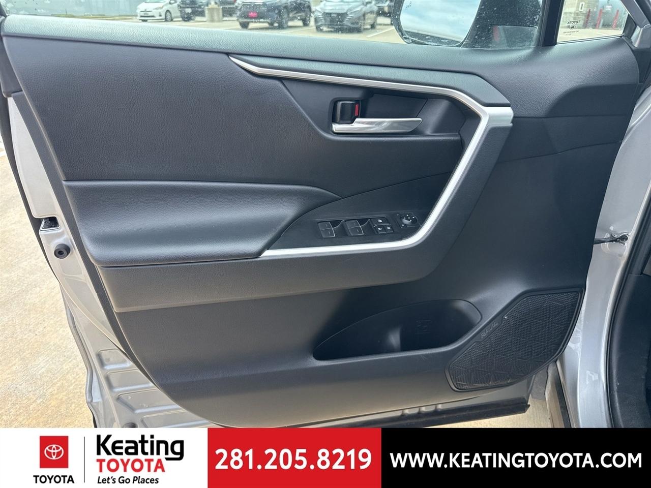 Toyota RAV4 XLE AWD 2023