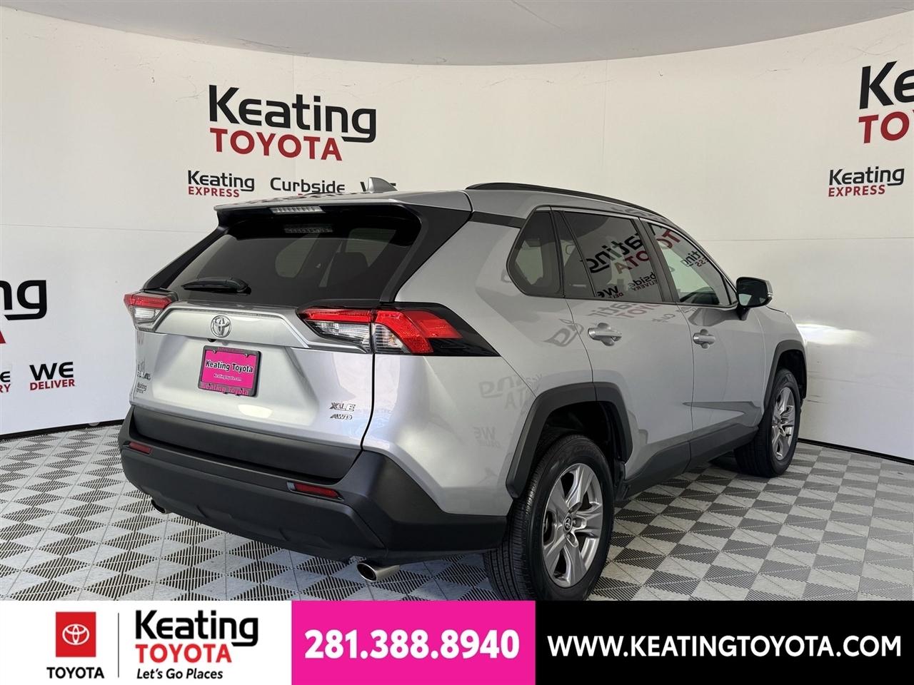 Toyota RAV4 XLE AWD 2023