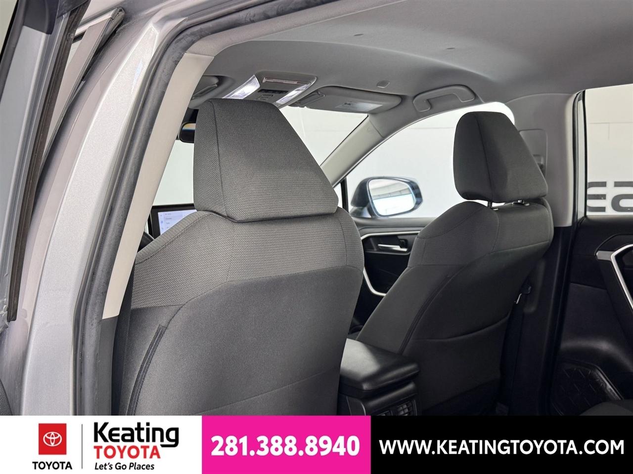 Toyota RAV4 XLE AWD 2023