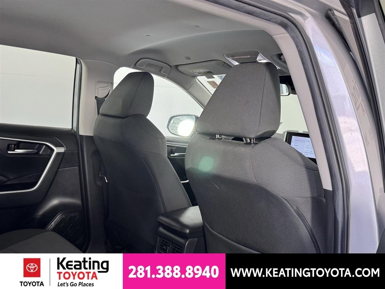 Toyota RAV4 XLE AWD 2023
