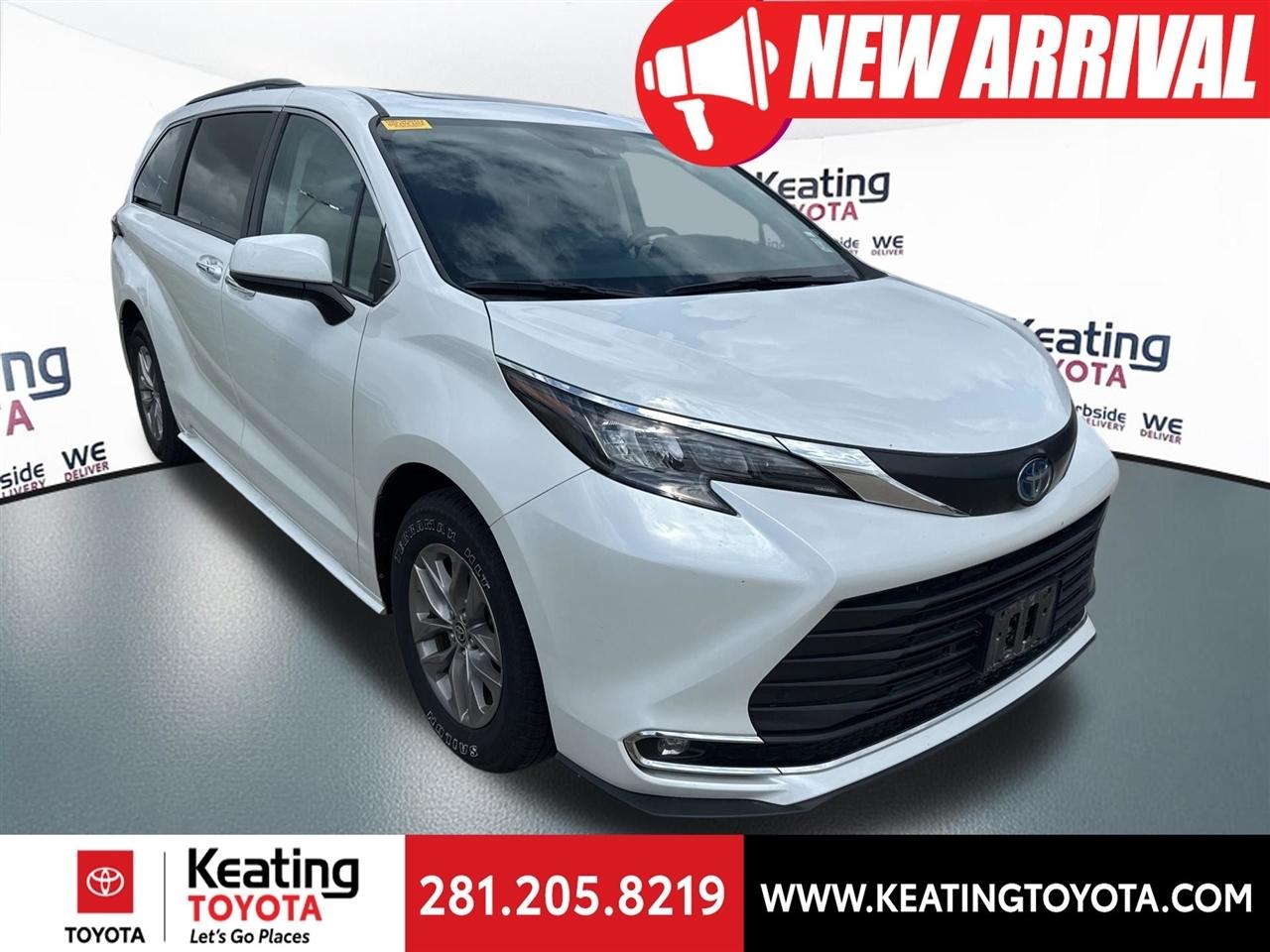 Toyota Sienna XLE 7-Passenger 2024