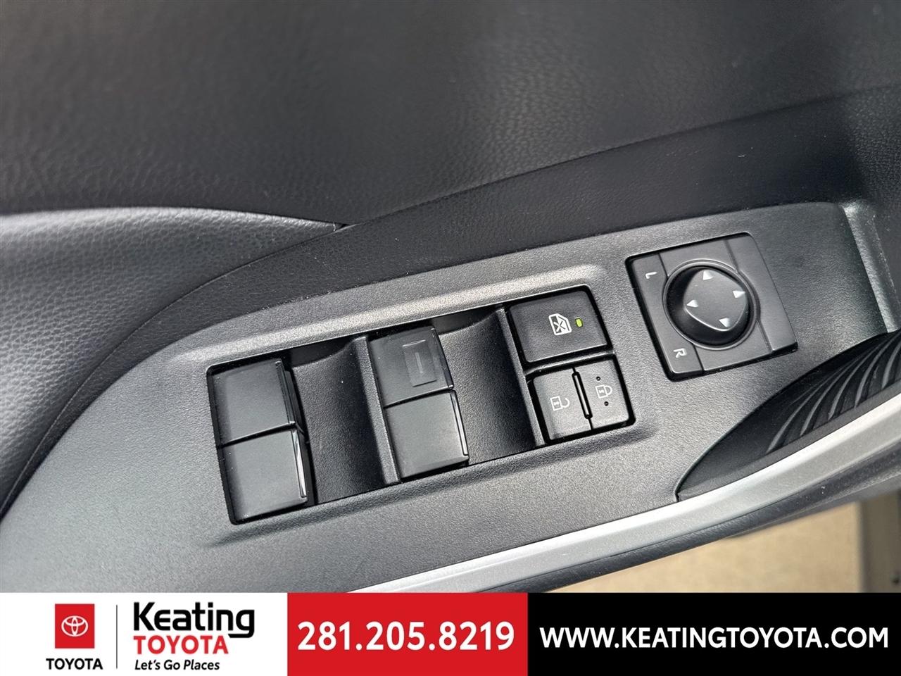 Toyota RAV4 Hybrid LE 2025