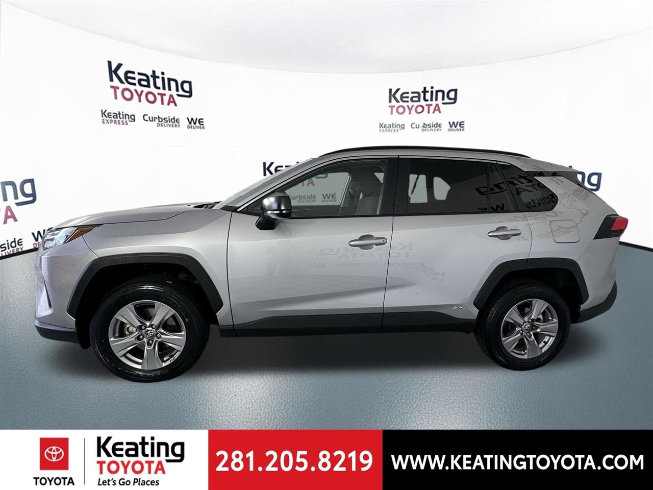 Toyota RAV4 Hybrid LE 2025