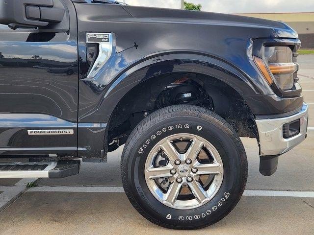 Ford F-150 XLT SuperCrew 4WD 2024