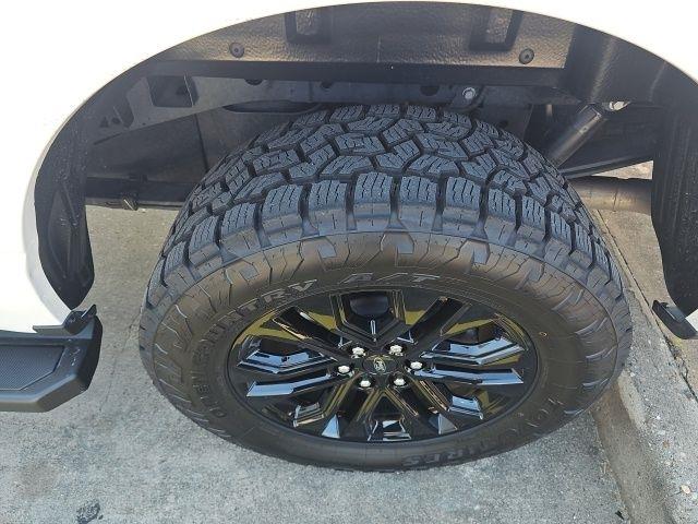 Ford F-150 Lariat SuperCrew 4WD 2025