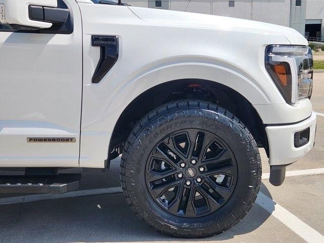 Ford F-150 Lariat SuperCrew 4WD 2025