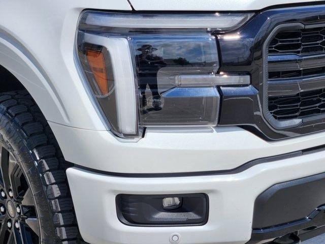 Ford F-150 Lariat SuperCrew 4WD 2025