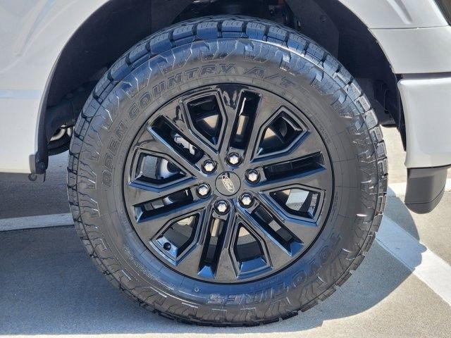 Ford F-150 Lariat SuperCrew 4WD 2025