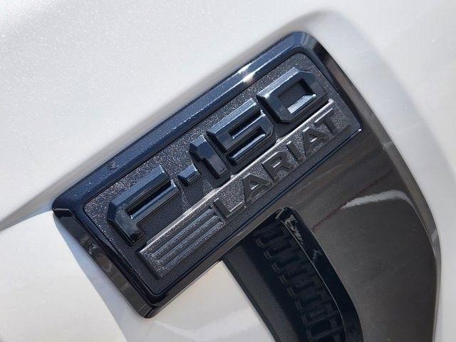 Ford F-150 Lariat SuperCrew 4WD 2025