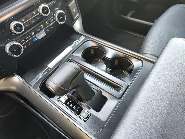 Ford F-150 Lariat SuperCrew 4WD 2025