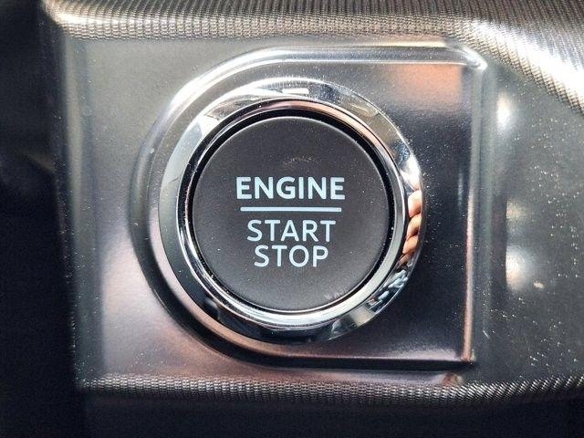 Ford F-150 Lariat SuperCrew 4WD 2025