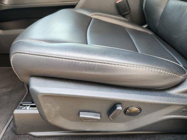 Ford F-150 Lariat SuperCrew 4WD 2025