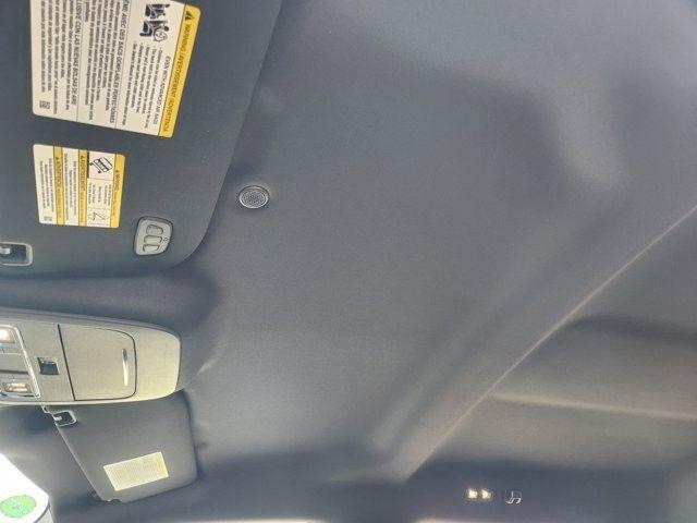 Ford F-150 Lariat SuperCrew 4WD 2025